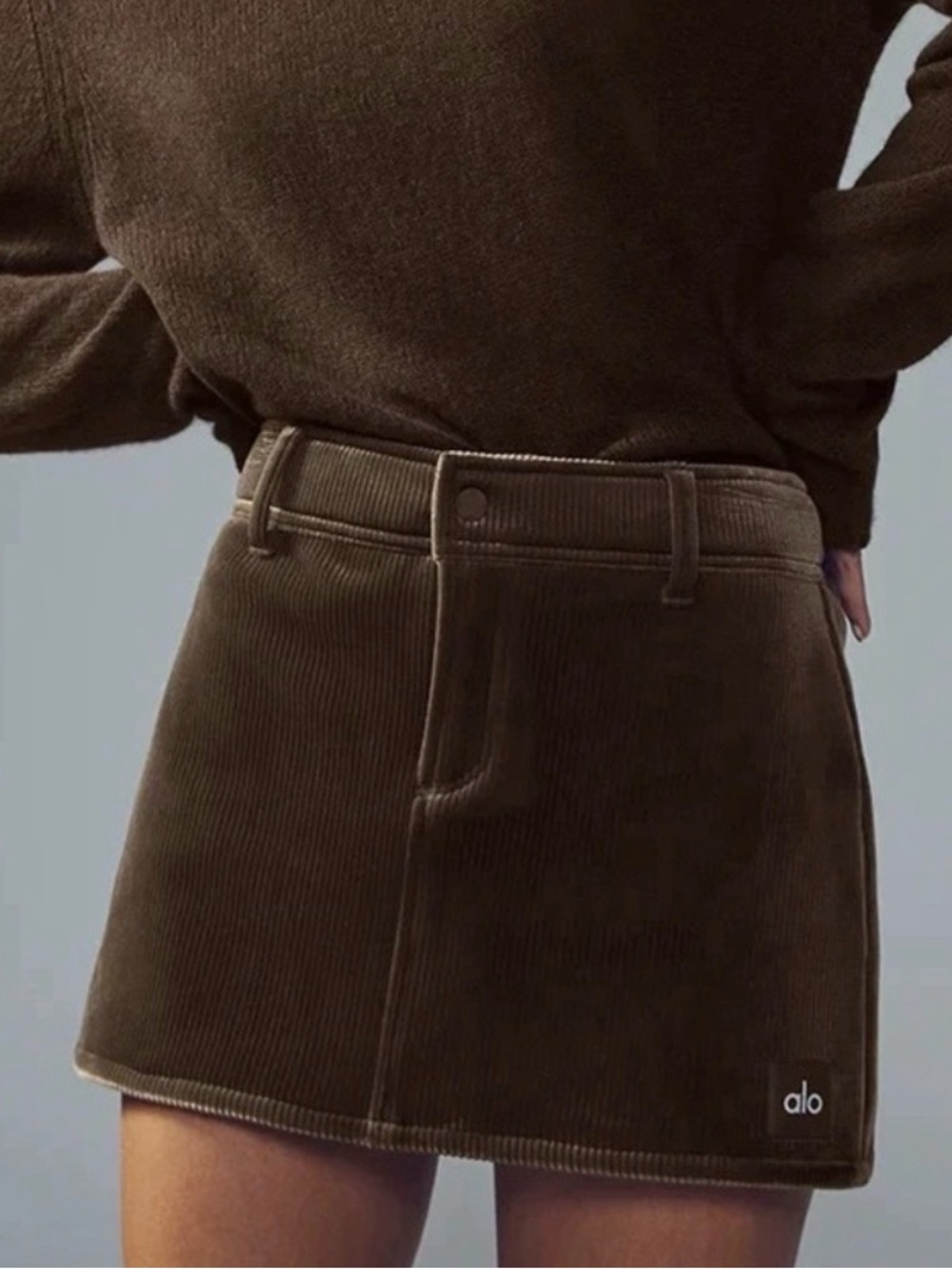 EUC ALO Yoga szL Velour Ribbed Mini Skirt in color-Chocolate Macchiato…